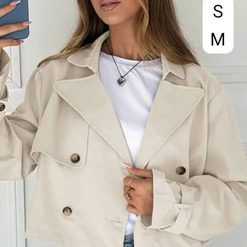  Trench Crop Beige – Sofisticación casual para el día a día