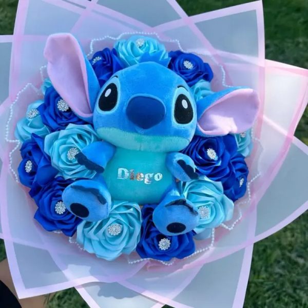 Ramo de rosas con peluche