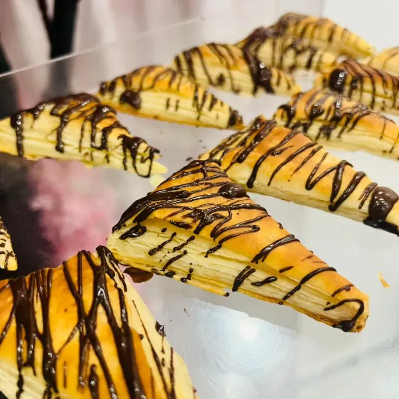 Mini triángulo de hojaldre