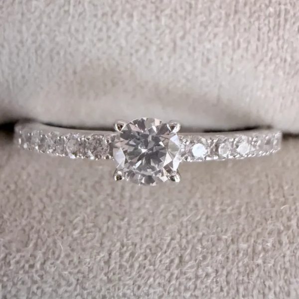 Anillo 222