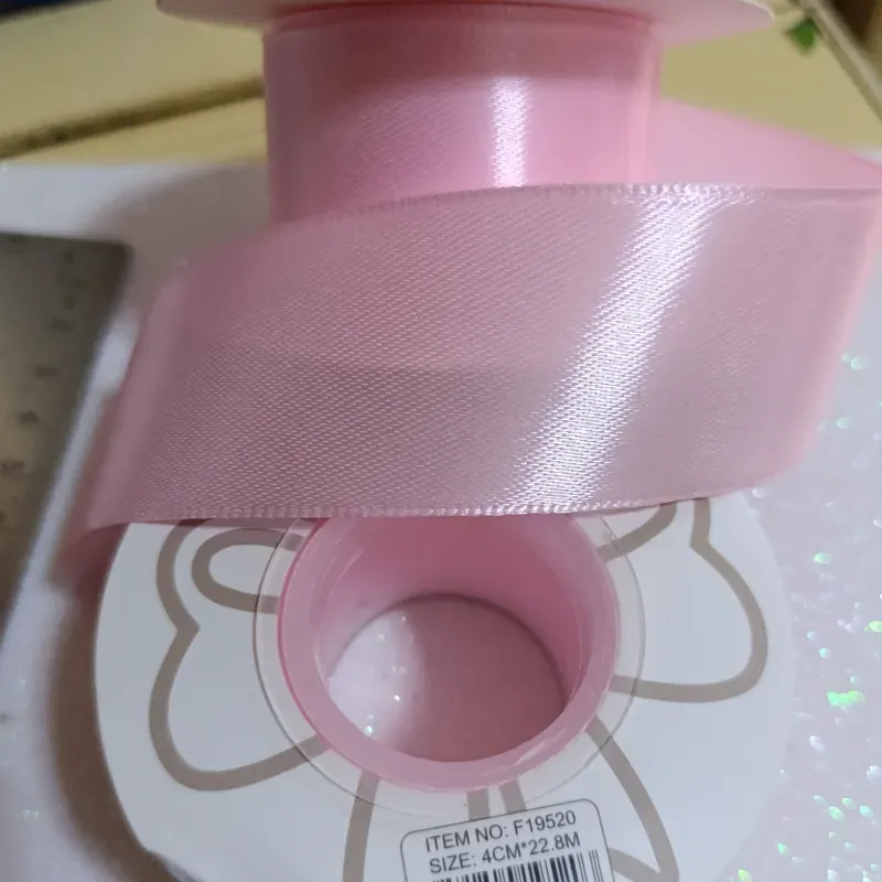 Cinta de satín de 4 cm rosado claro