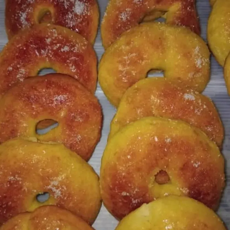 Donas grandes azucaradas
