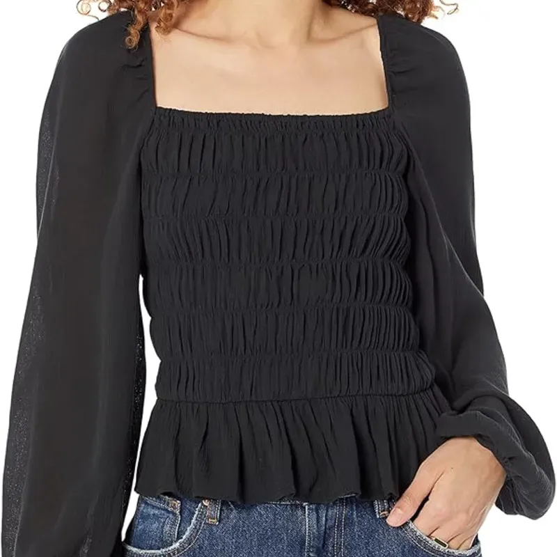 Blusa Casual con volantes/Negro