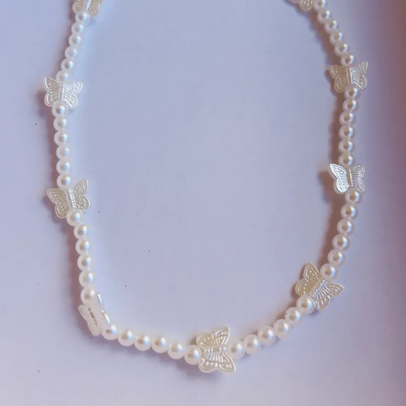 700 pesos Collar