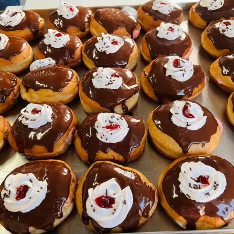 Berlinesas rellenas de crema musselina