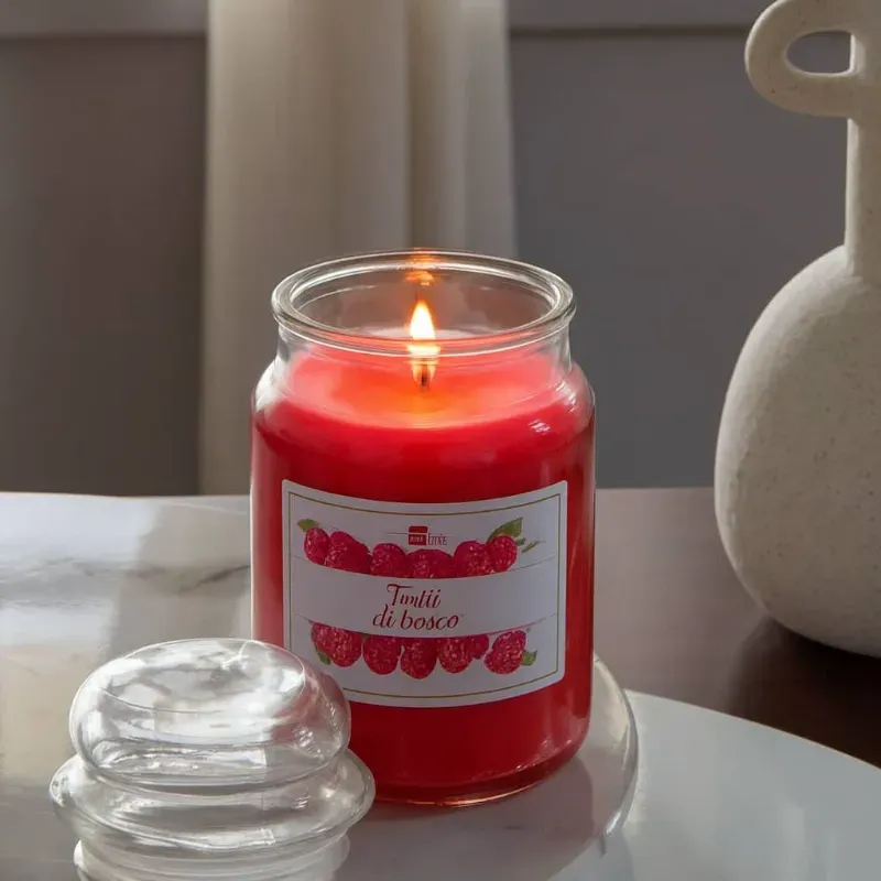 Vela aromática de frutos del bosque