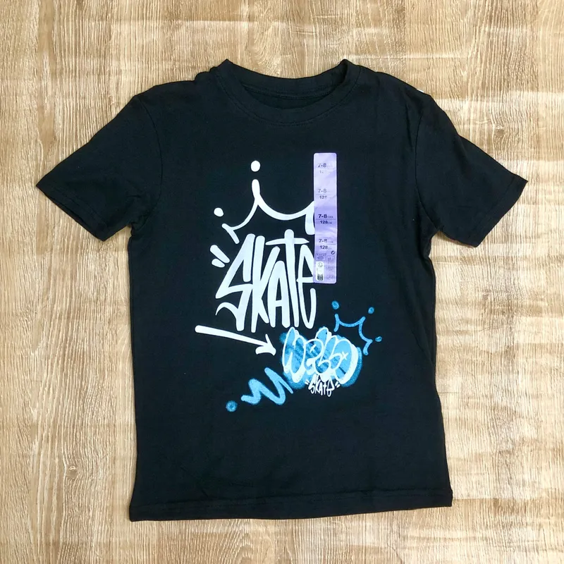 Pulóver “Skate” color negro