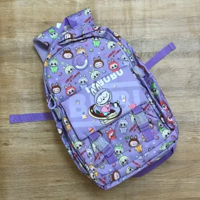 Mochila de Labubu color violeta