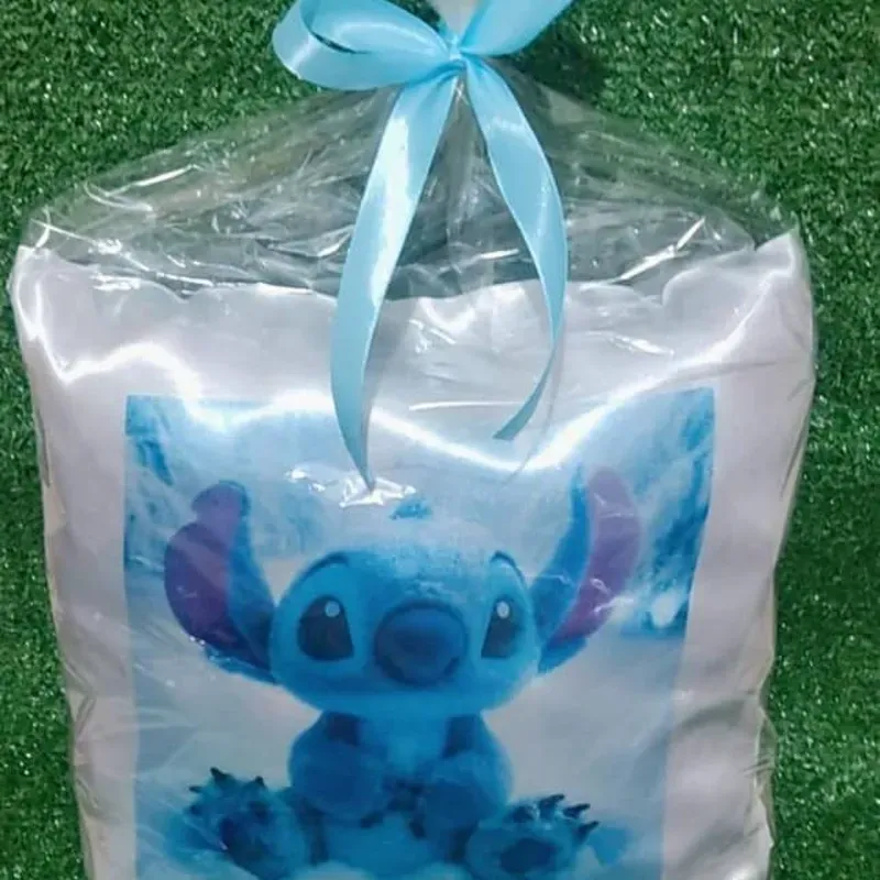 Envoltura de regalo con nailon y lazo 