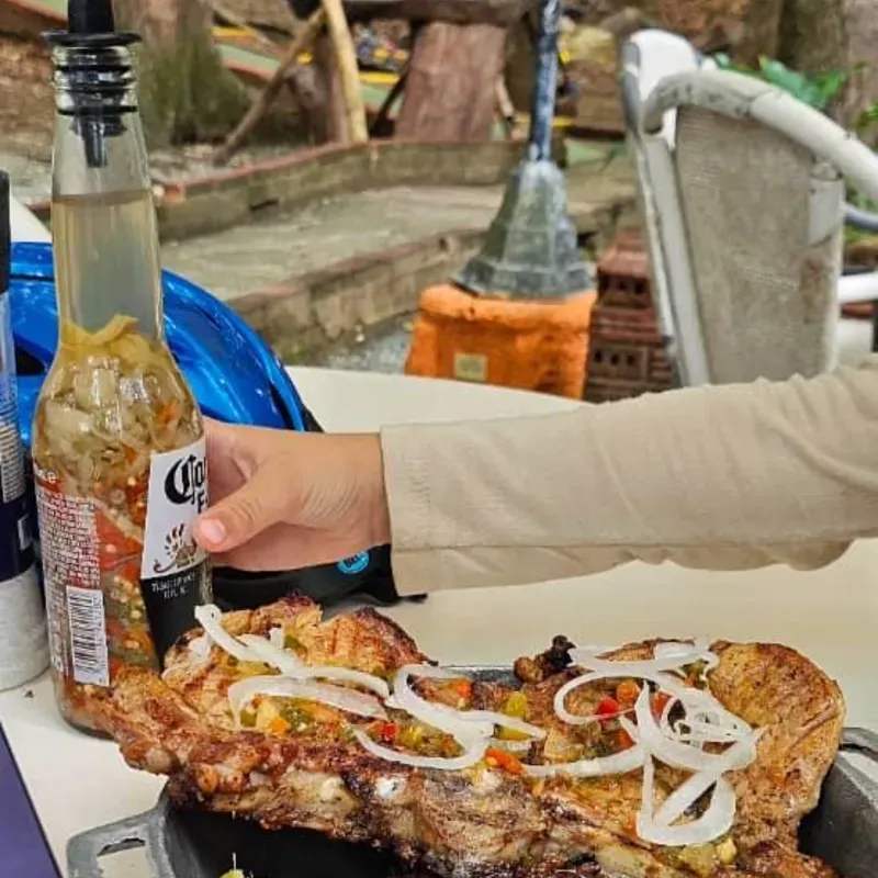 Completa de chuleta de cerdo