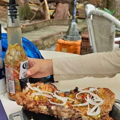 Completa de chuleta de cerdo