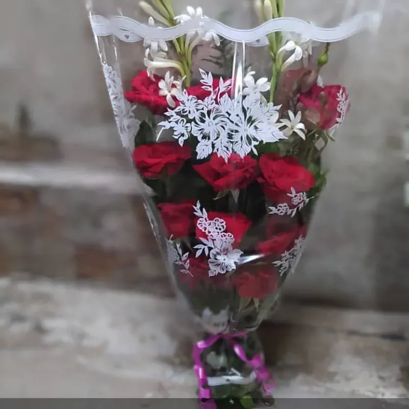 Ramo mediano de rosas naturales