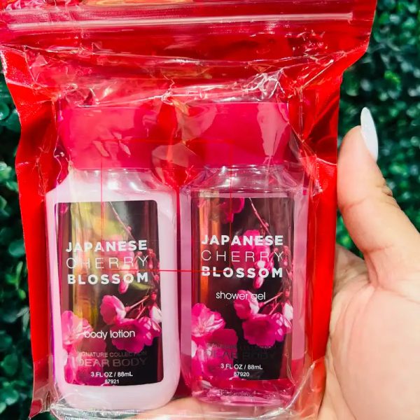 Set crema corporal perfumada+Gel de baño