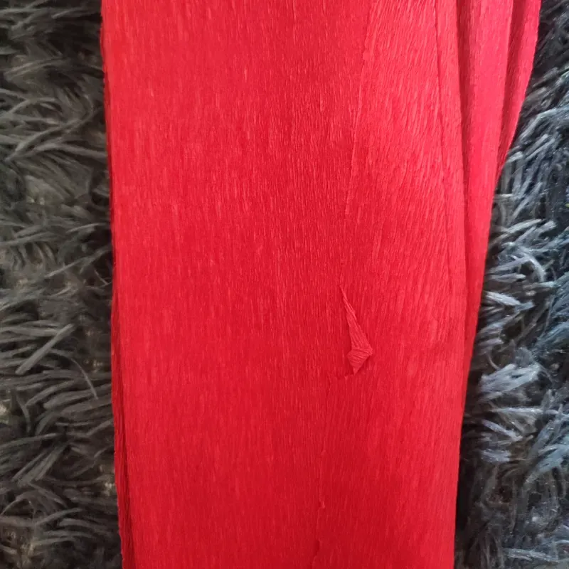 Papel crepé rojo
