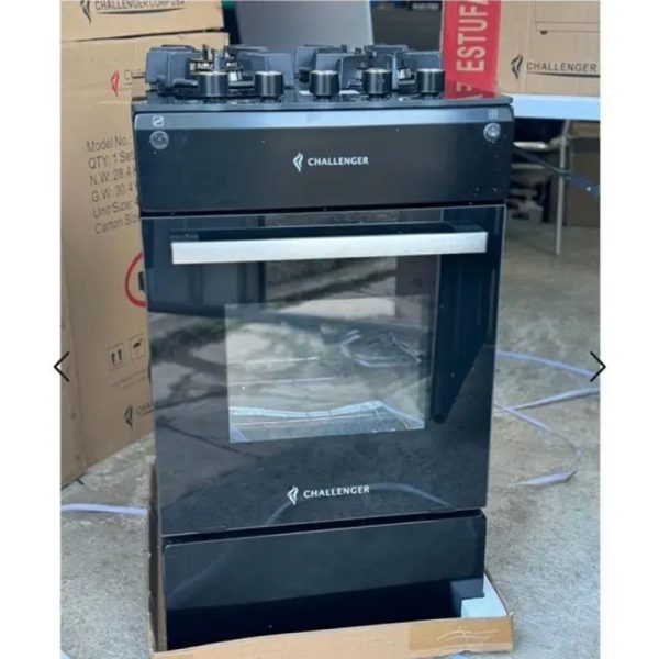 Cocina de 4 hornillas con horno