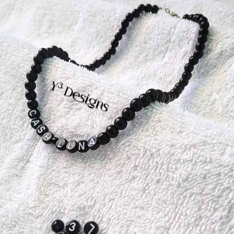 Collar de Perlas Negras.