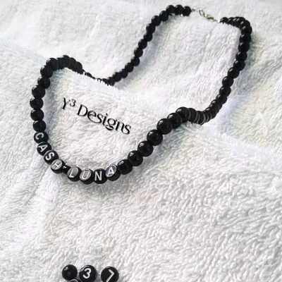 Collar de Perlas Negras.