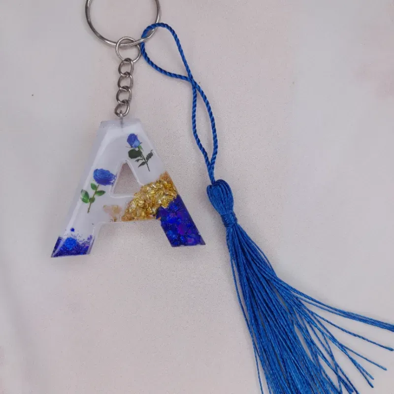 Llaverito con escobita