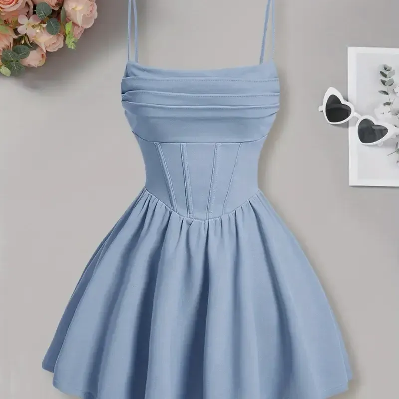 Vestido sin mangas de color azul para niña