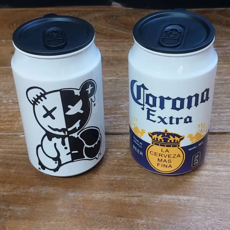 Vaso metálico estilo latas