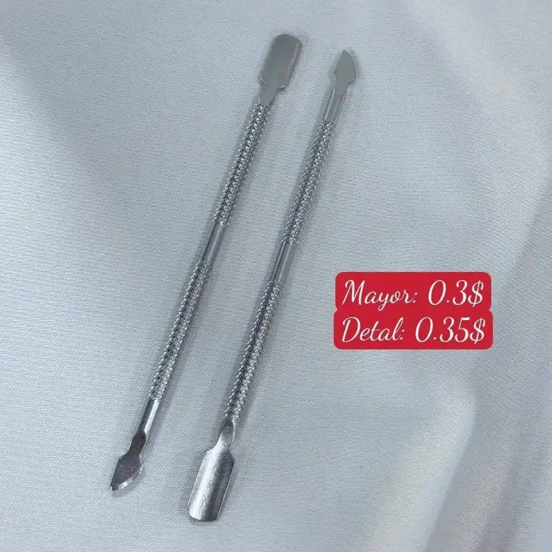 Empujador de cutículas