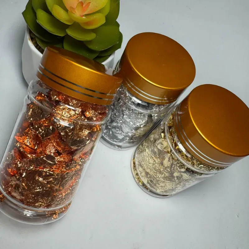 Trío de papel oro grande