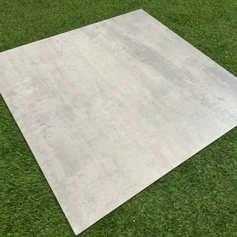 Losa de porcelanato 100x100 (METALO SILVER)