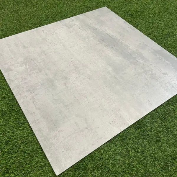 Losa de porcelanato 100x100 (METALO SILVER)