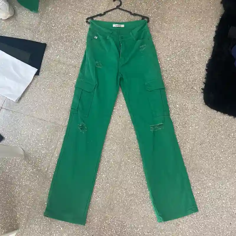 Pantalón con Bolsillos