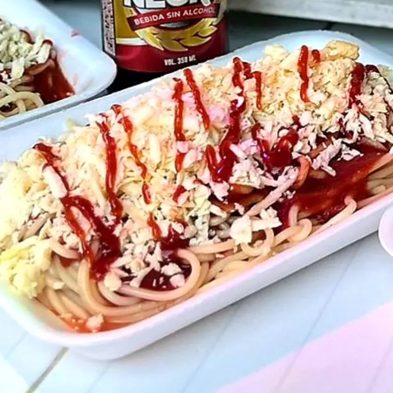 Spaghetti Napolitano Queso Blanco