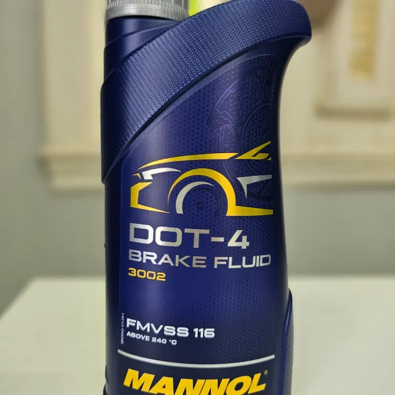 LIQUIDO DE FRENO MANNOL (1L)