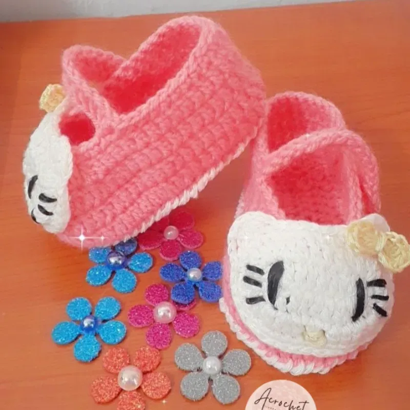 Zapaticos estilo Kitty