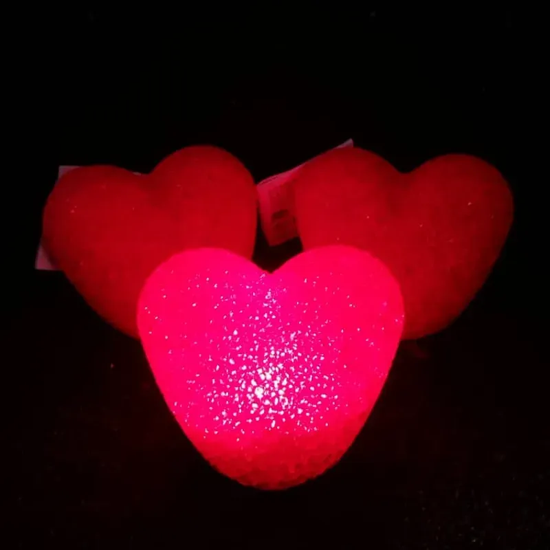  *Lámpara nocturna decorativa de corazón*