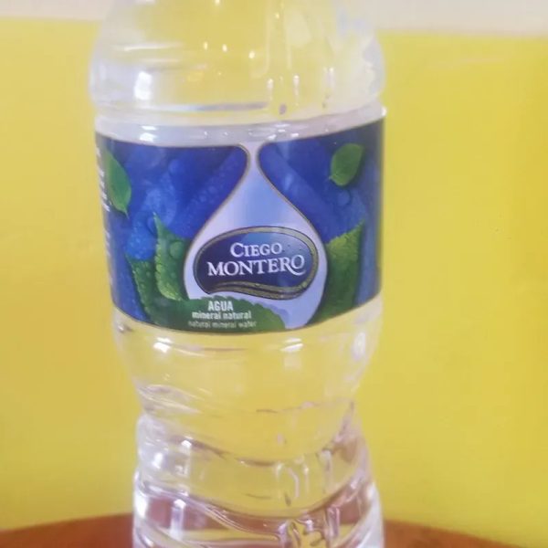 Agua natural