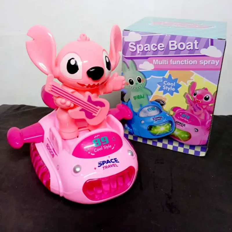 Angel Stitch sobre bote espacial. 