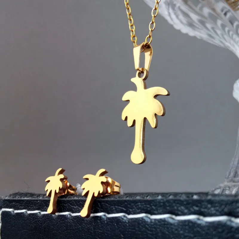 Set de Collar y Aretes 