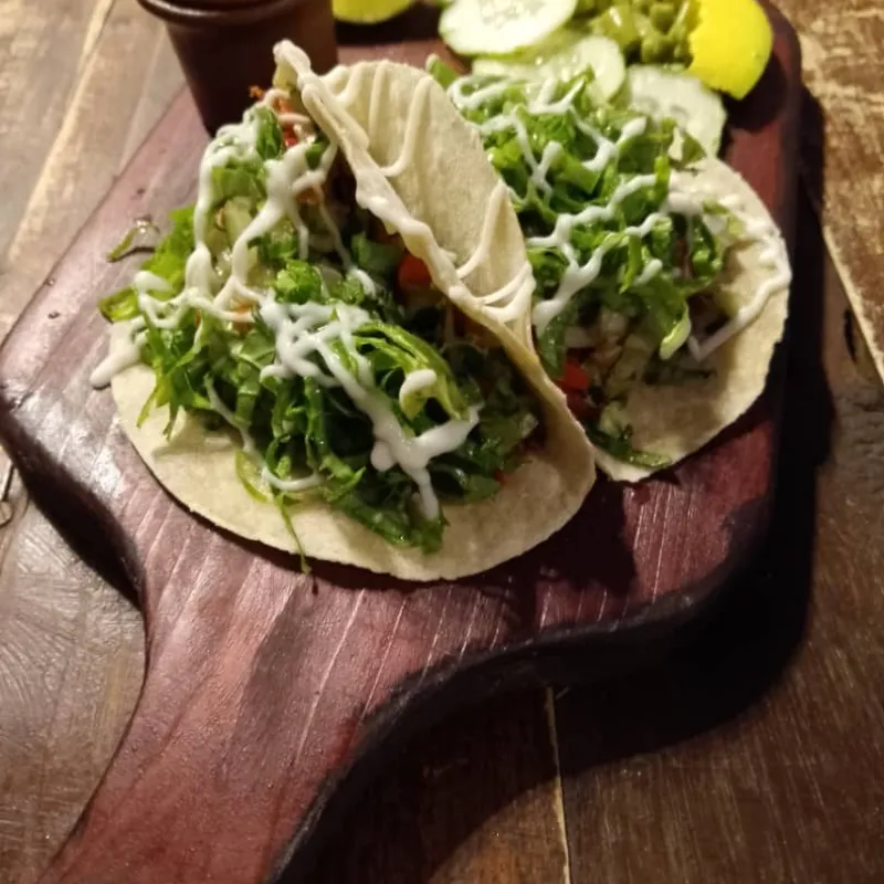 Taco de Atún y Res