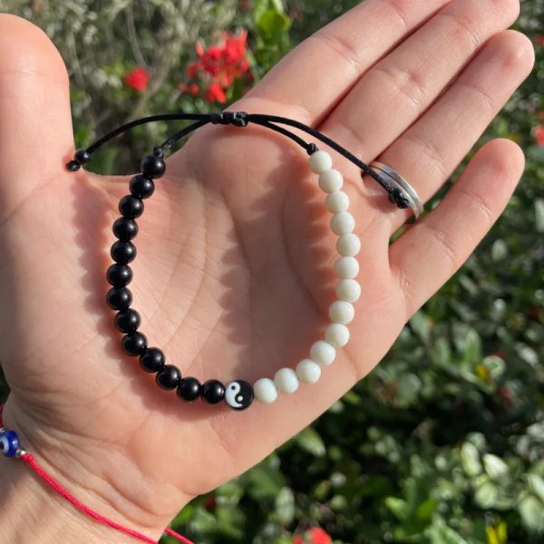 Pulsera de perlas con ying yang