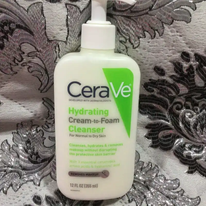 Gel facial CeraVe
