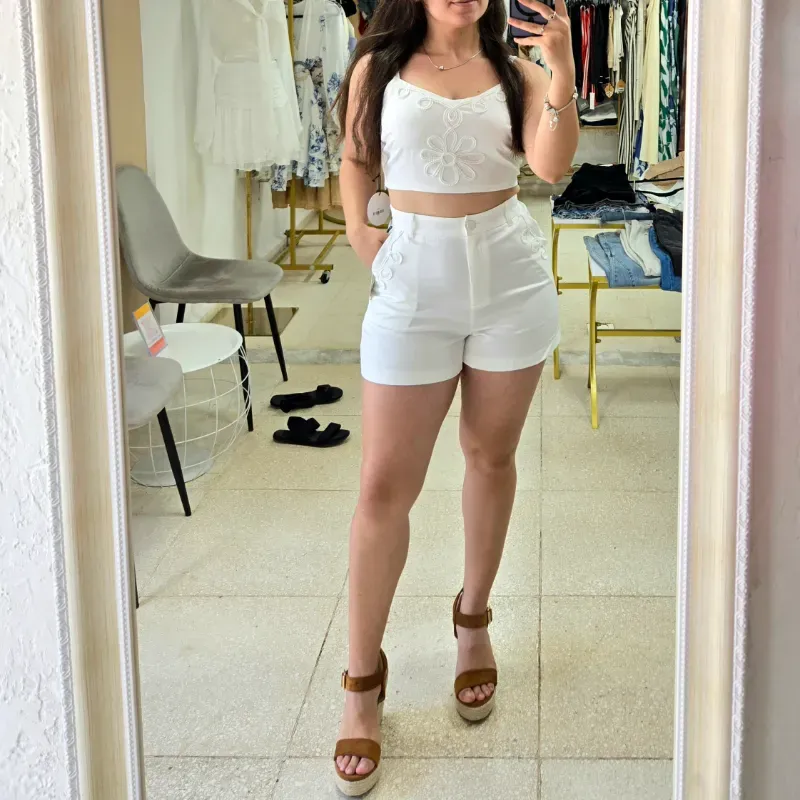 Set de short y top blanco