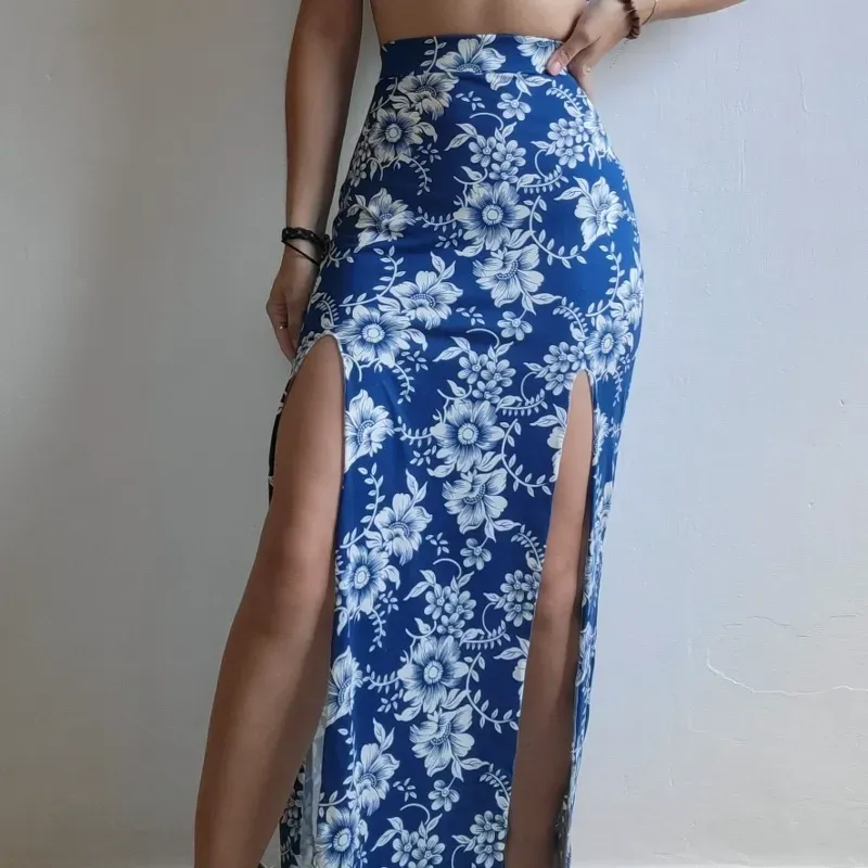 FALDA DOBLE ABERTURA (ENCARGO)