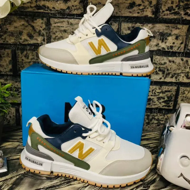 New Balance sencillas