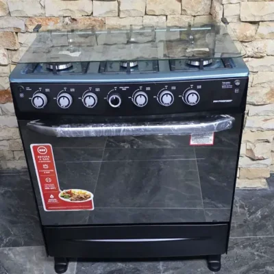 Cocina de gas de 6 quemadores .Premier