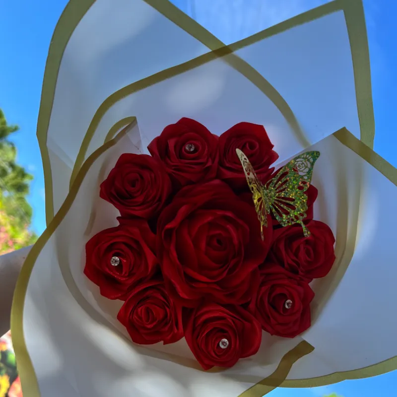 Ramo de rosas eternas