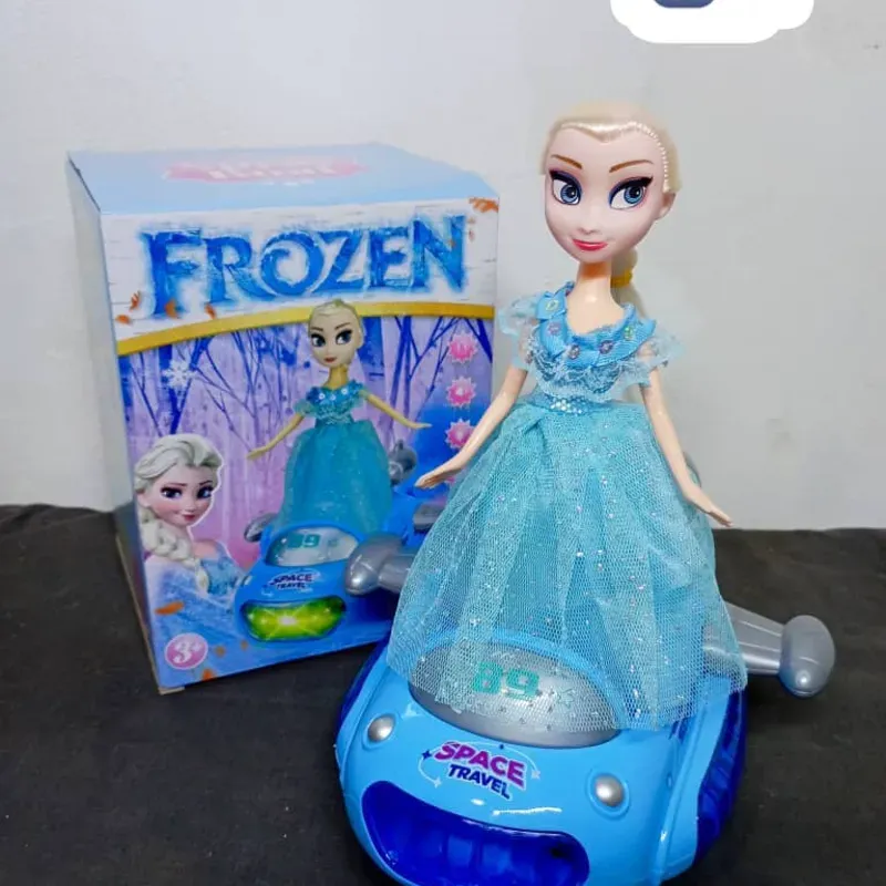 ❄️Elsa de Frozen sobre bote espacial. 