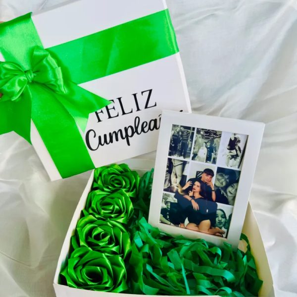 Caja con cuadro