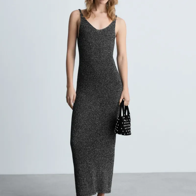 Vestido largo negro con brillos Mango tela de punto