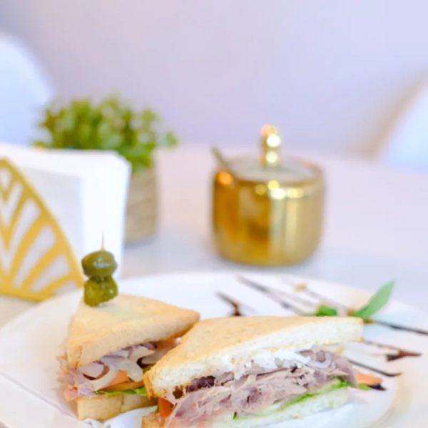 Sándwich de Atún