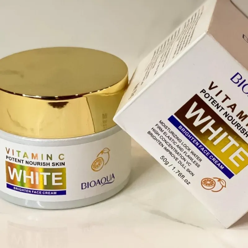 1800 pesos Crema facial iluminadora e hidratante