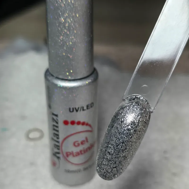 Gel Liner Plateado Kalanzi